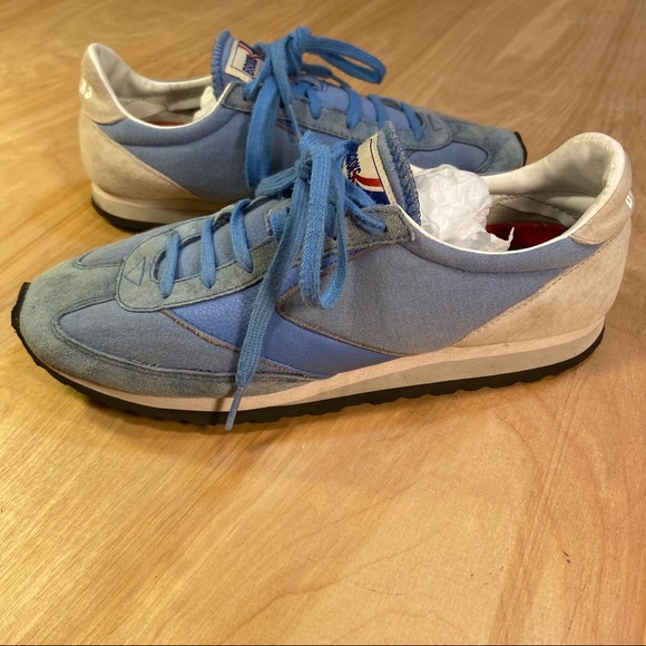 brooks women's vanguard heritage shoes